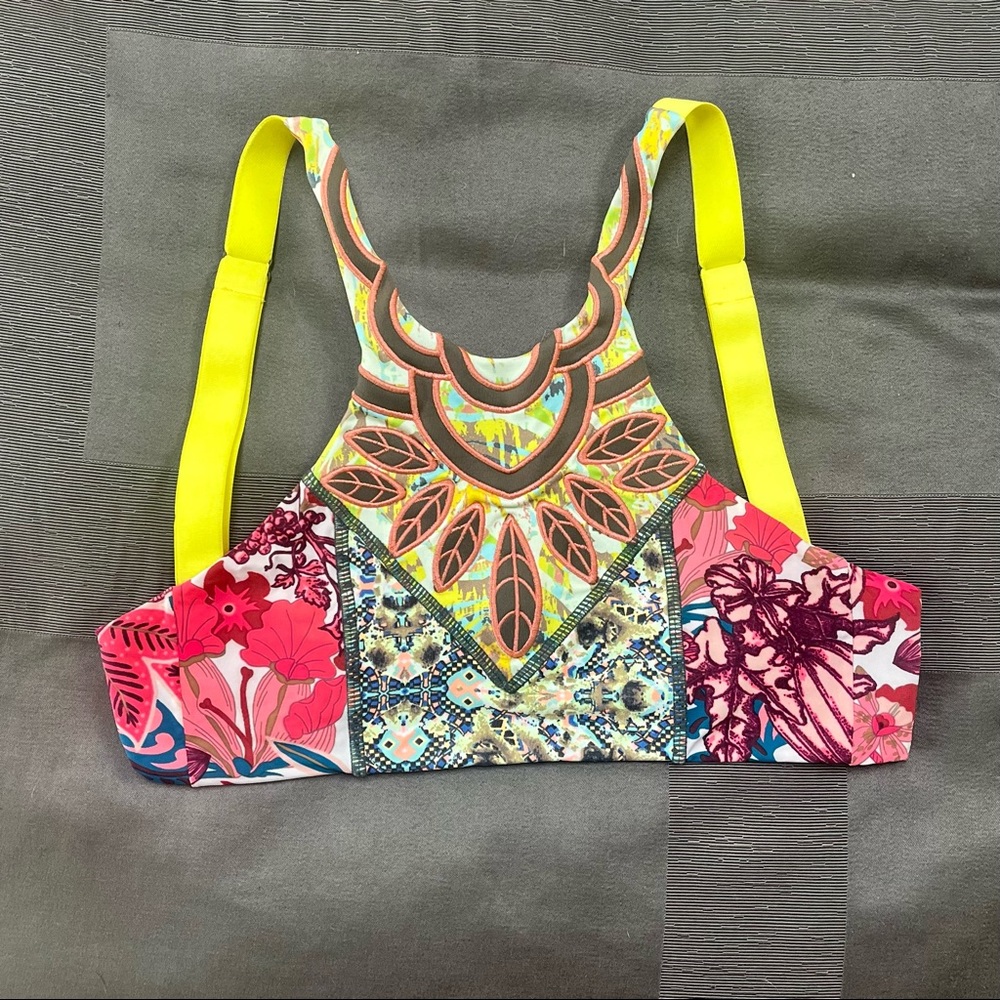 Maaji Bikini Top Size Small